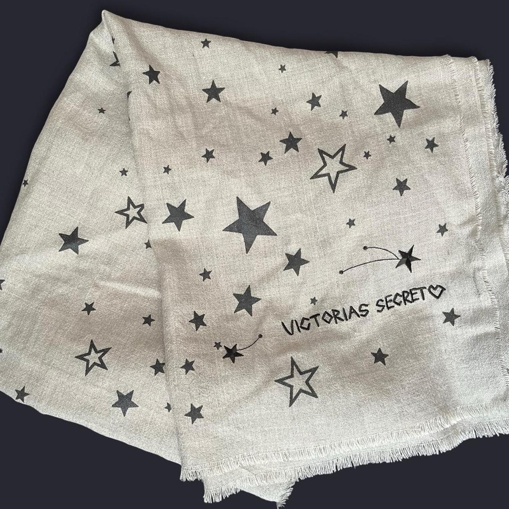 Victoria’s Secret Starry ⭐️ Embroidered Y2K Style Wool & Acrylic Scarf